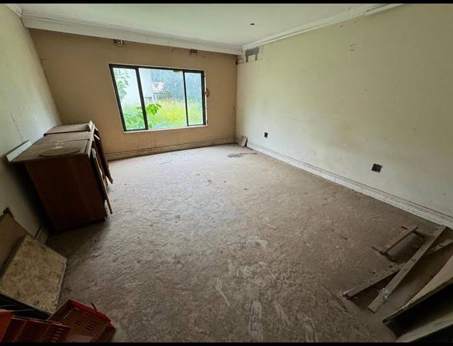 FARM FOR SALE IN GLEN MARAIS